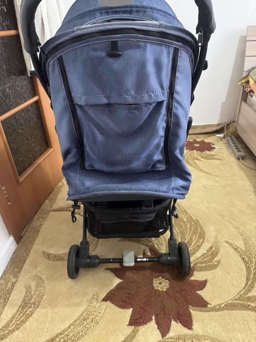 Коляска.          Бу