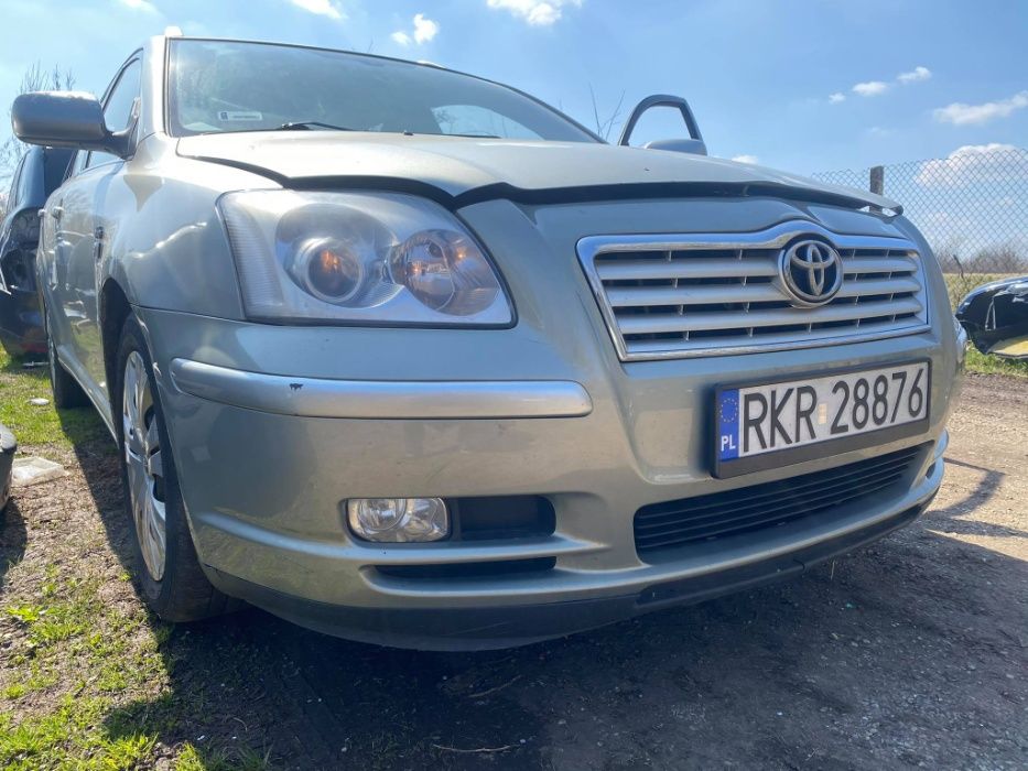 Тойота Авенсис Toyota Avensis на части
