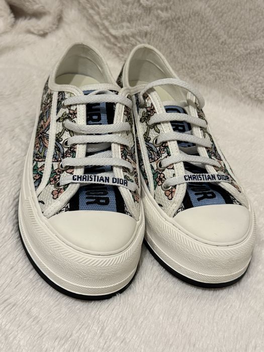 Кецове Dior с пеперуди