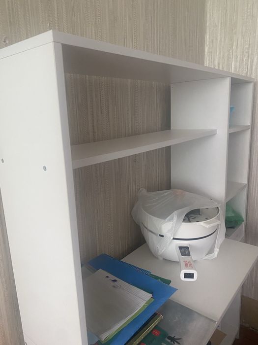 Стол парта  срочно