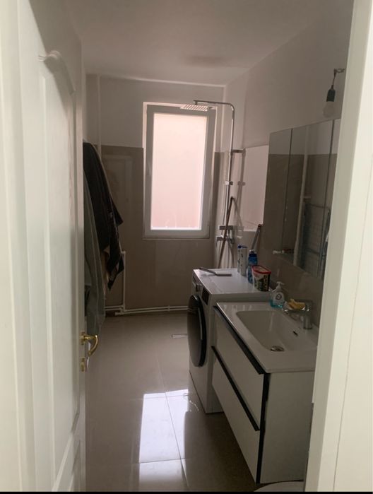 Garsonieră renovată complet Sector 4 – Aleea Dolina – parter inalt , bloc anvelopat 4 etaje