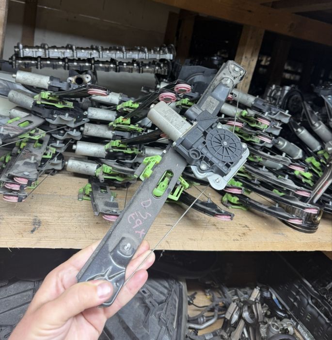 Macara geam spate bmw e90 e91