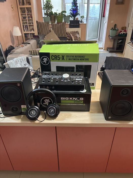 Bundle Mackie Studio plus boxe CR-5X  Casti MC-350