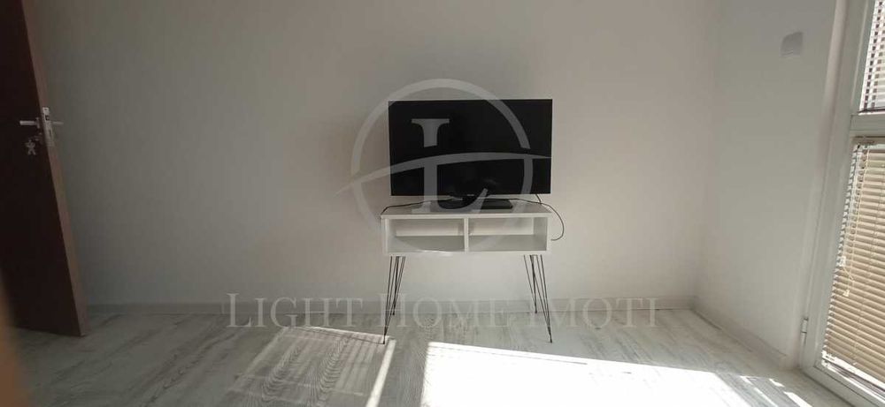 Продава се Двустаен апартамент в Пловдив, Христо Смирненски - 60 кв.м за 2250 €/кв.м - Снимка #1