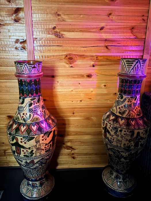 Vaze ceramice decorative  Cucuteni stilizat - peste 100 ani vechime