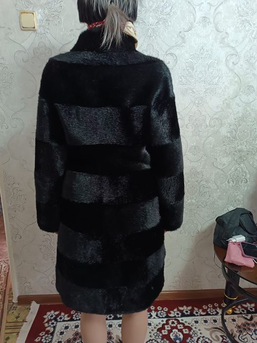 Продам шубу! Под норковую!