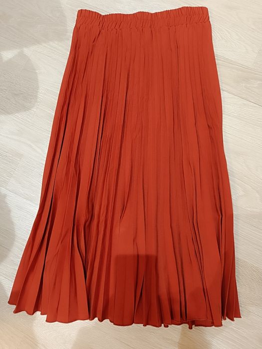 Новая юбка продается