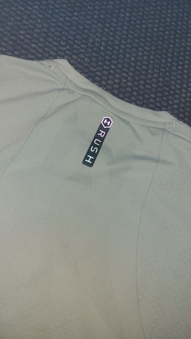 Under armour rush тениска XL размер