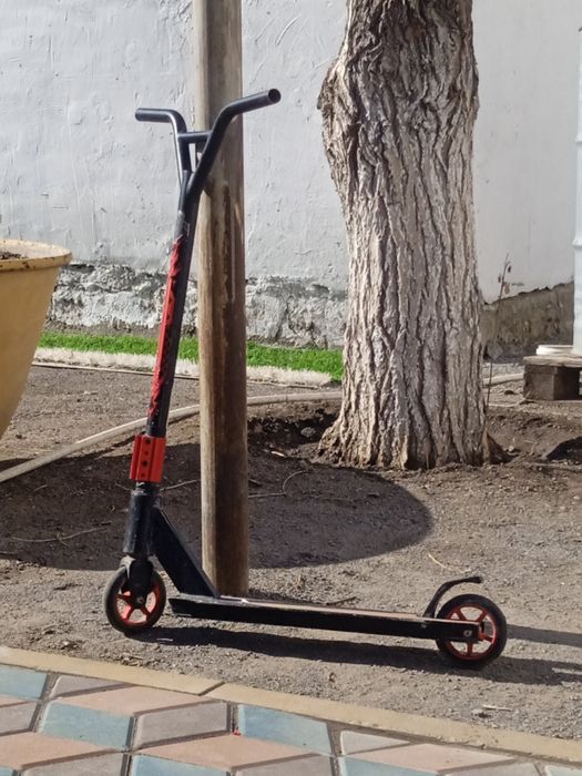 Самокат трюковой