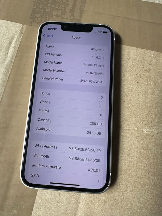 Iphone 13 mini 5G LTE 256Gb baterie 100% refurbished