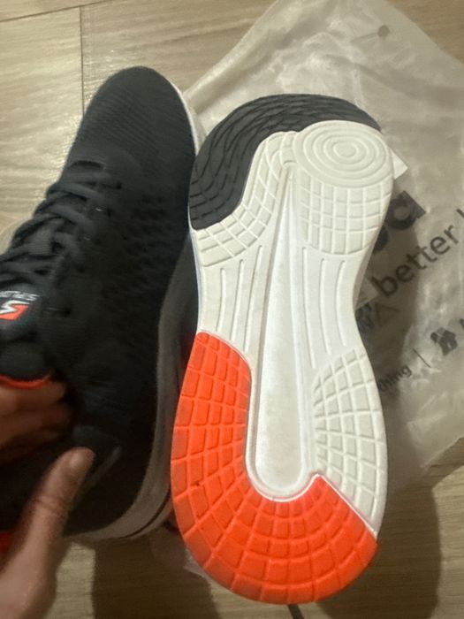 Кроссовки мужские