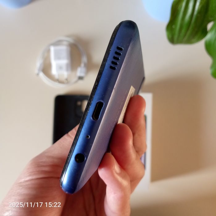 Samsung Galaxy A03 (3/32 GB) + 32 GB microsd