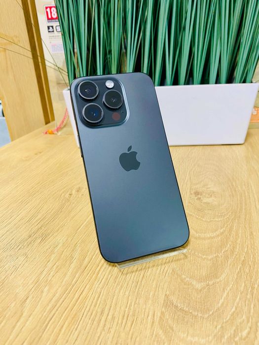 КАТО НОВ !!! Apple iPhone 15 Pro, 128GB, 5G, Black Titanium