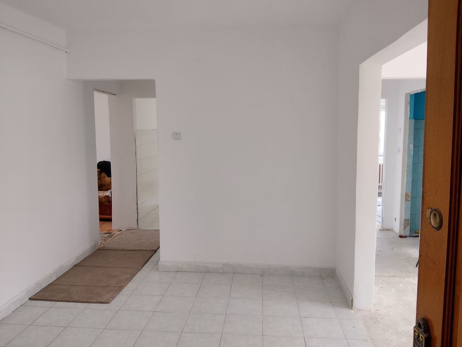 Apartament 3 camere Dacia
