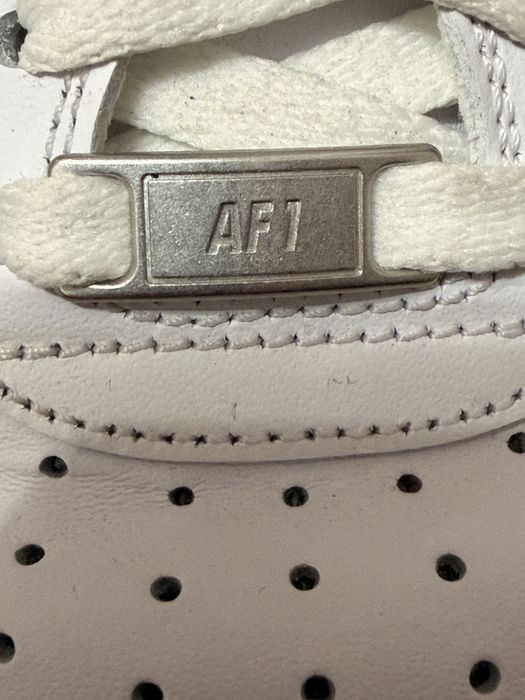 Nike Air Force 1 model O7