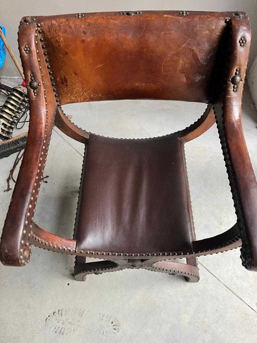 Scaun Savonarola antic!