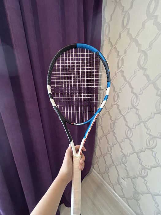 срочно продается Танисни ракетка