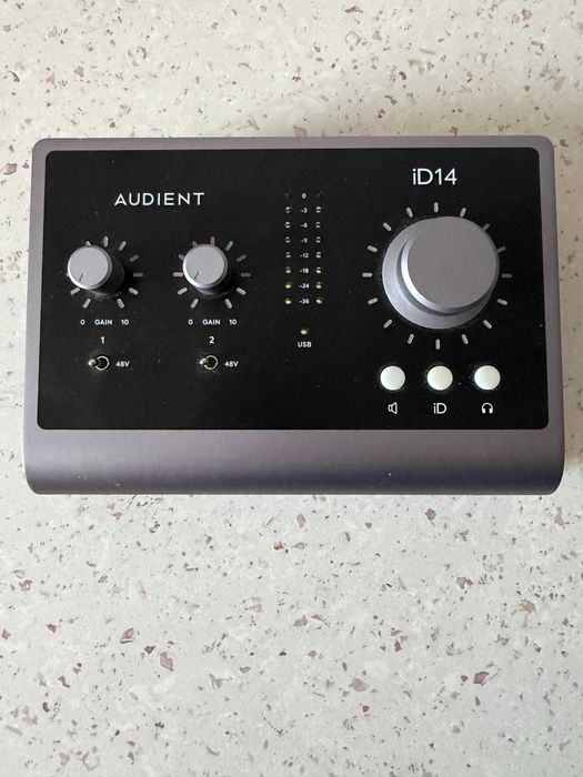 Vand Interfata de sunet Audient ID14