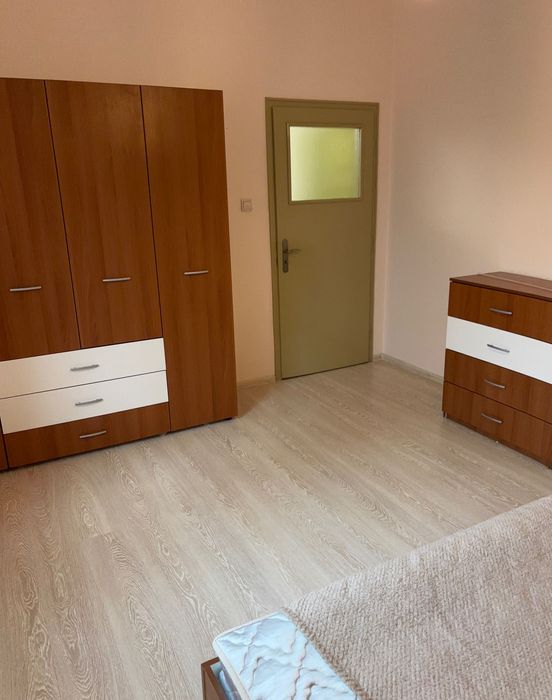 Продава се Тристаен апартамент в Варна, Победа - 65 кв.м за 2922 €/кв.м - Снимка #4