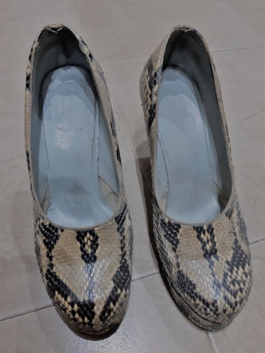 Обувки Естествена Змийска Кожа! Висок Ток и Платформа!