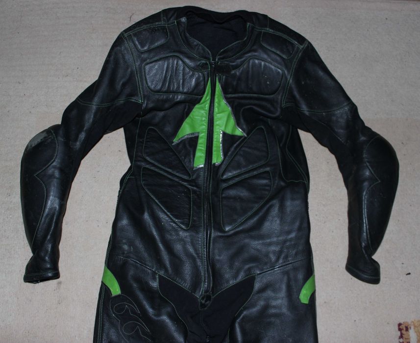 Мото екип цял размер 52 М