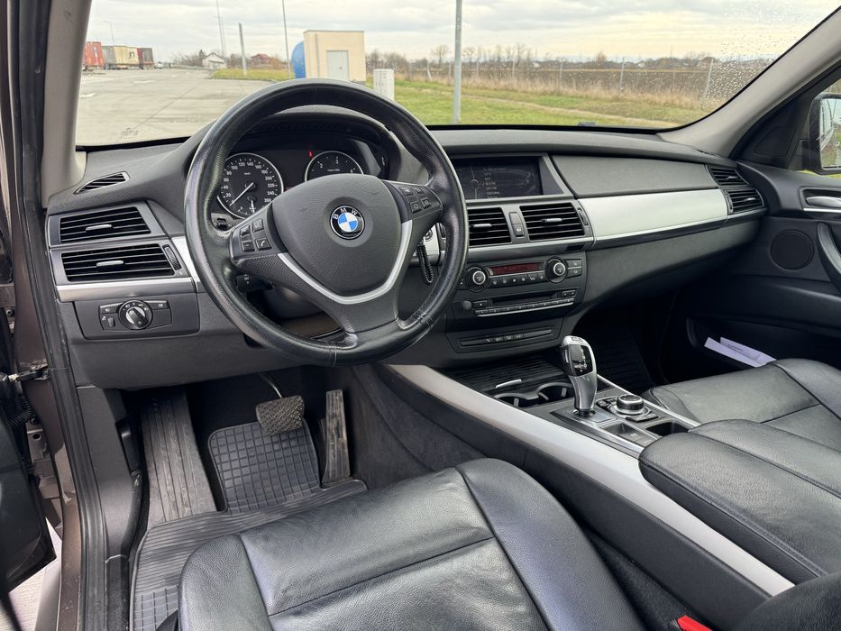 BMW x5, din 2011, cumparat de nou