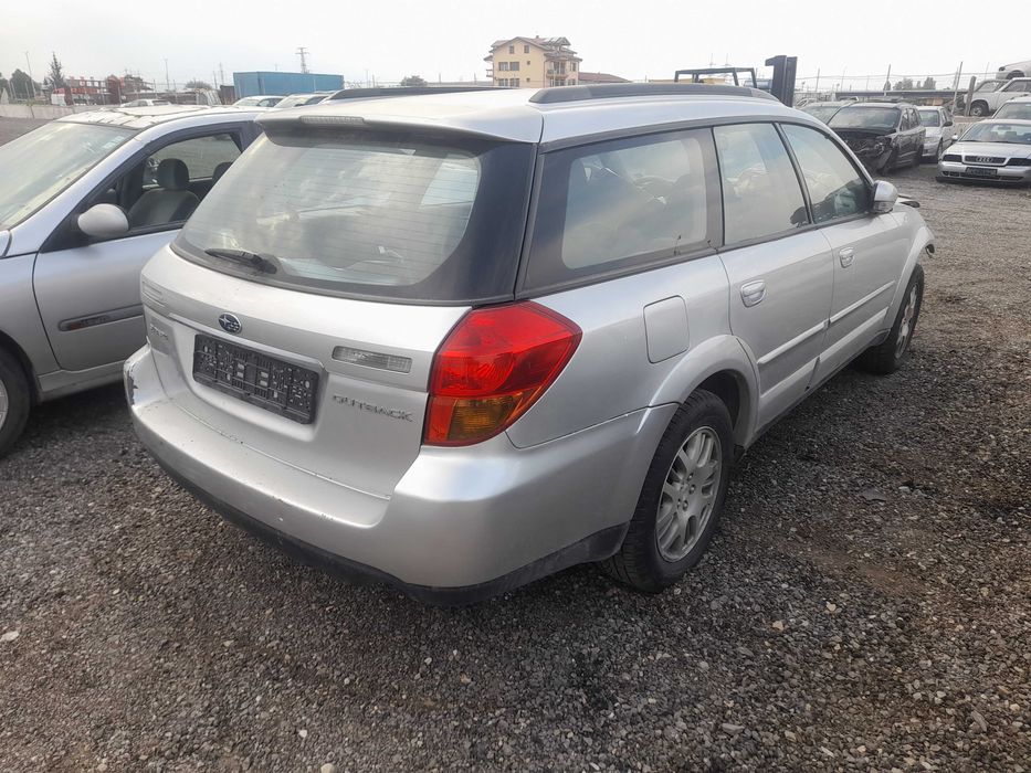 На части!  Subaru OUTBACK 2.5 i AWD