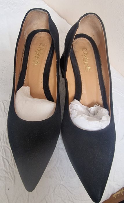 Обувки от естествен велур R. Polanski