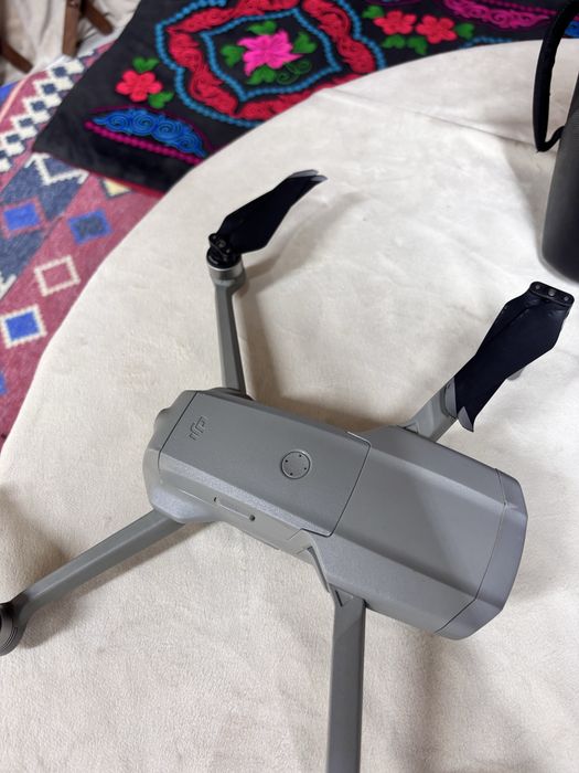 Продам дрон dji mavic air 2