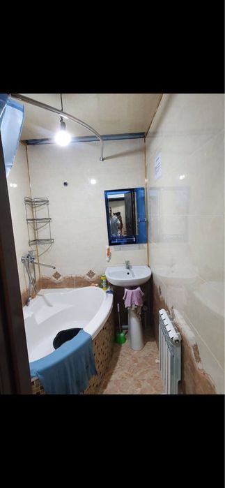 Сдается 1х комнатная квартира на 6 этаже крытый рынок 250$