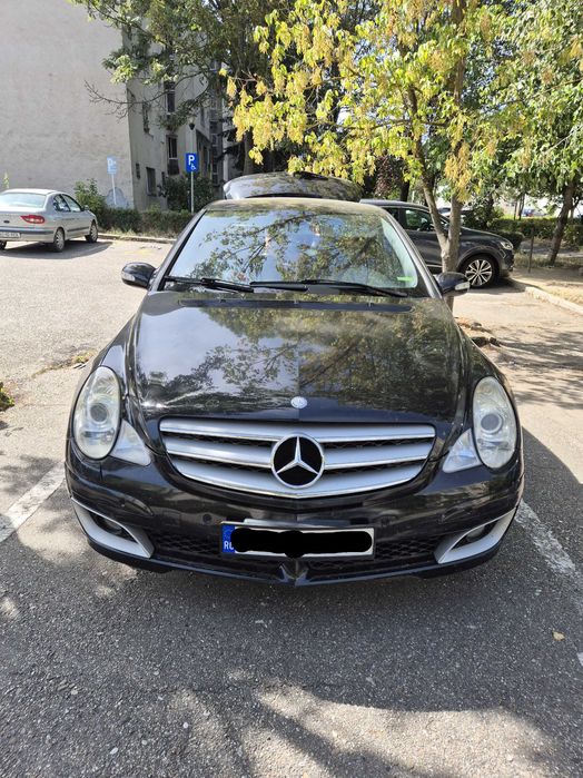 Dezmembrez Mercedes R-Class W251 3.0 CDI automat 2008