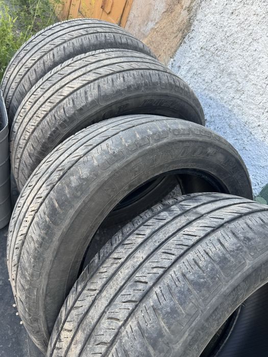 Шины летние Dunlop Grandtrek