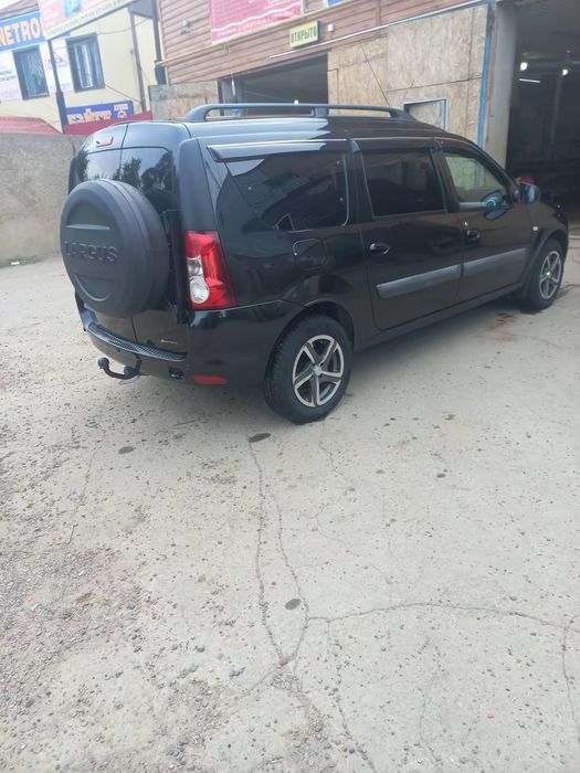 Продам  Лада ларгус