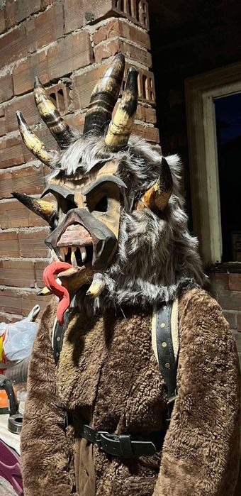 Кукерски маски, ликове, сурати