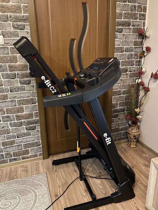 Banda de alergat e-fit