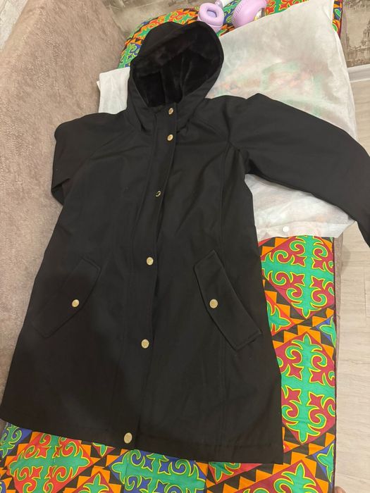продам куртку Tommy Hilfiger, оригинал, НОВАЯ