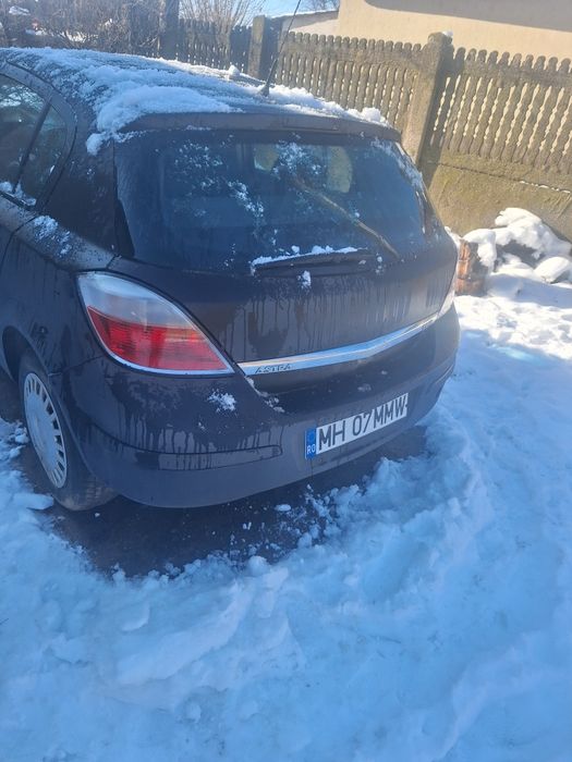 Vând Opel astra h