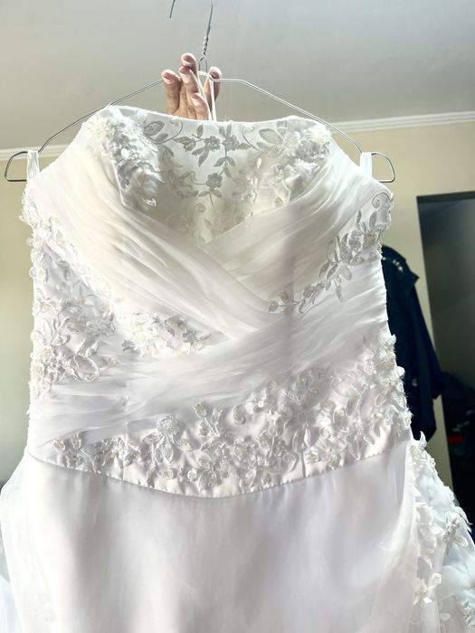 Rochie mireasa cu trena,stare exceptionala