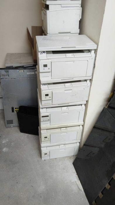 Продам нерабочие принтера.
