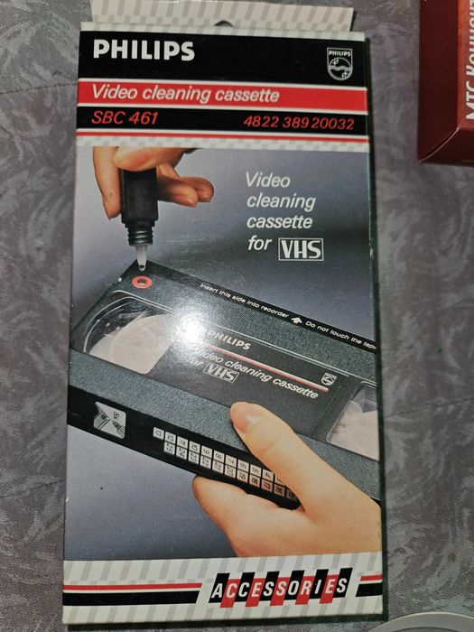 видео мини кассета  TDK для видеокамеры.