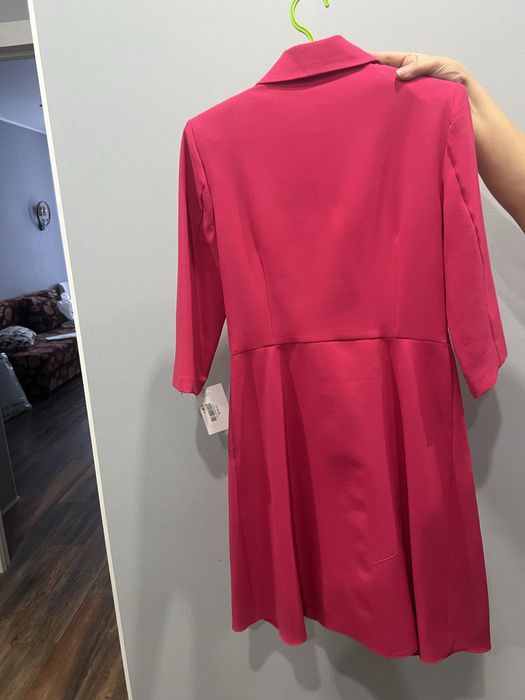 Платья женские новое