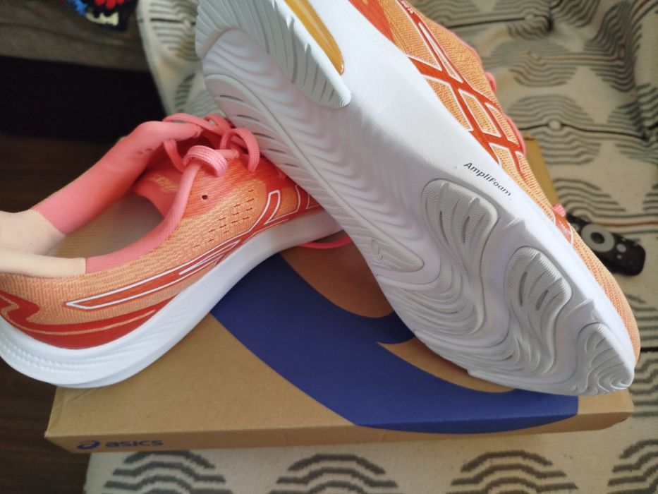 Adidași asics gel plus 14