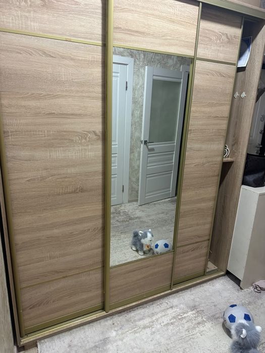 Шкаф сатылады…..