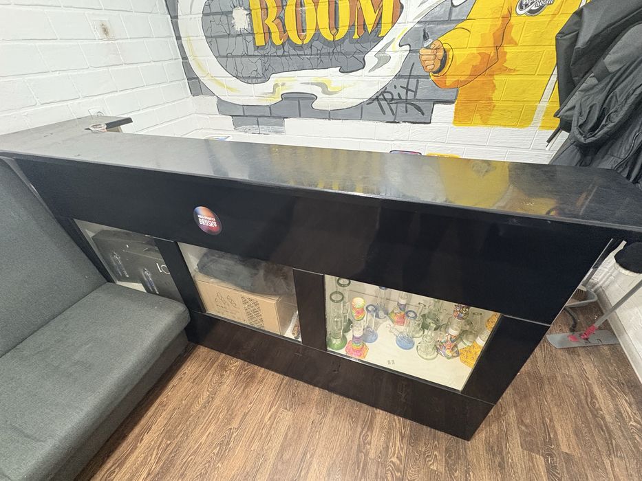 Продается барная стойка