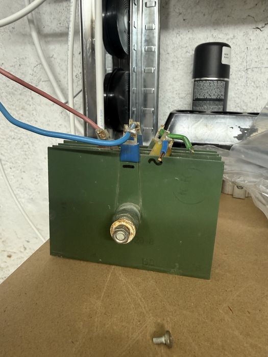 Селенов изправител