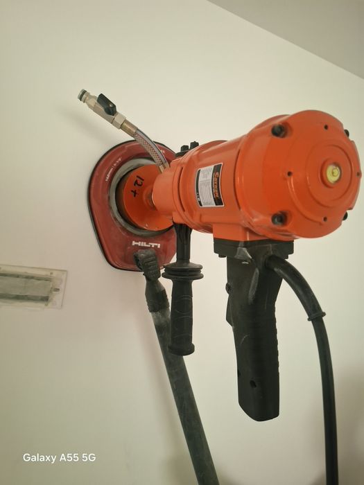 Servicii carotre  Profesionale