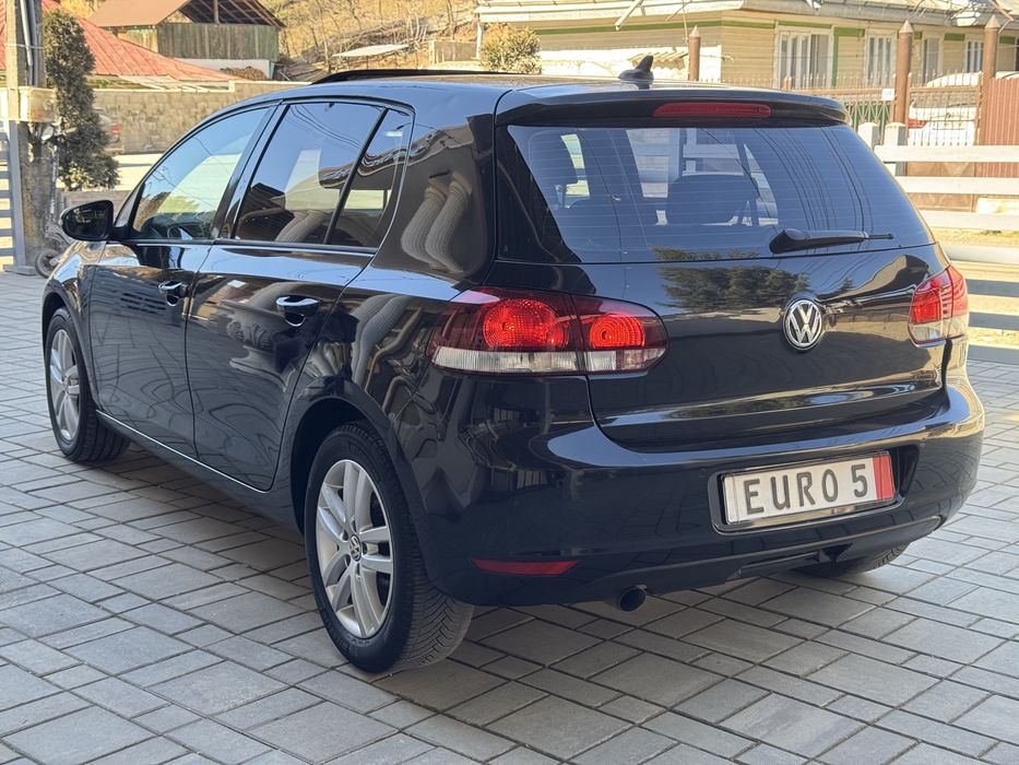 VW Golf 6 1.6TDI / Trapa  /navi/ 2011/Rate