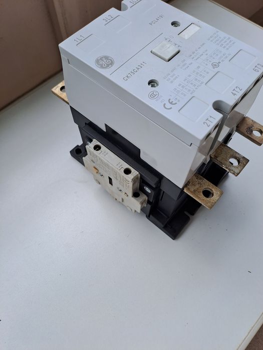 Контактор General Electric CK 75 CA 311N