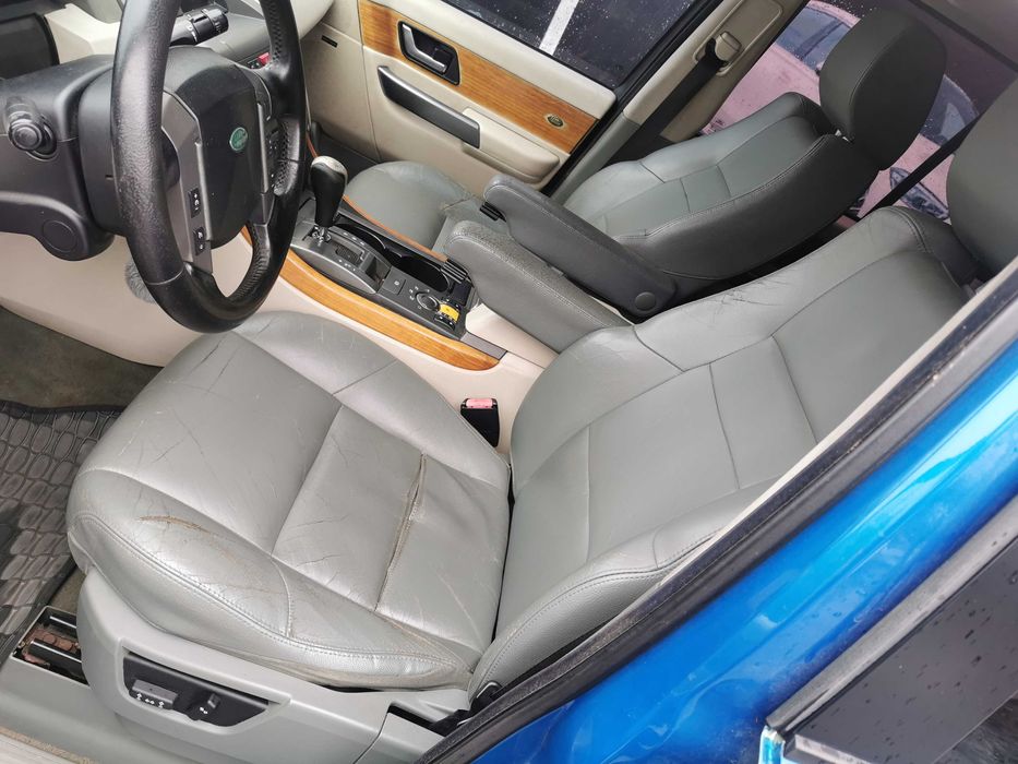 Dezmembrez range rover sport 2007 motor 2.7 L320 D/bara fata sport/far