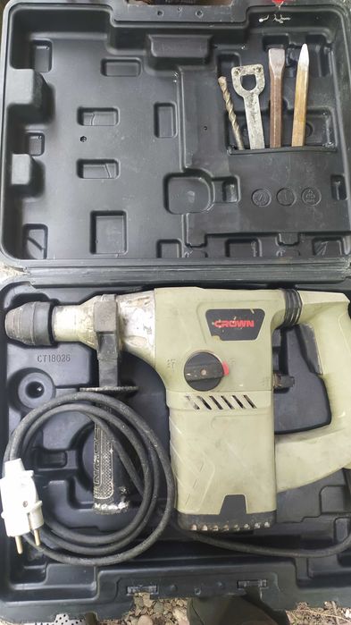 Перфоратор Crown